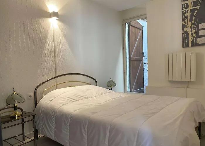 T3 Au Calme Avec Exterieur Privatif, Proche Etang, Equipe, 3 Chambres. - Fr-1-553-86 * Balaruc-les-Bains