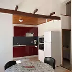 T3 Au Calme Avec Exterieur Privatif, Proche Etang, Equipe, 3 Chambres. - Fr-1-553-86