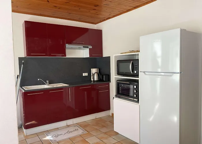 T3 Au Calme Avec Exterieur Privatif, Proche Etang, Equipe, 3 Chambres. - Fr-1-553-86 Balaruc-les-Bains